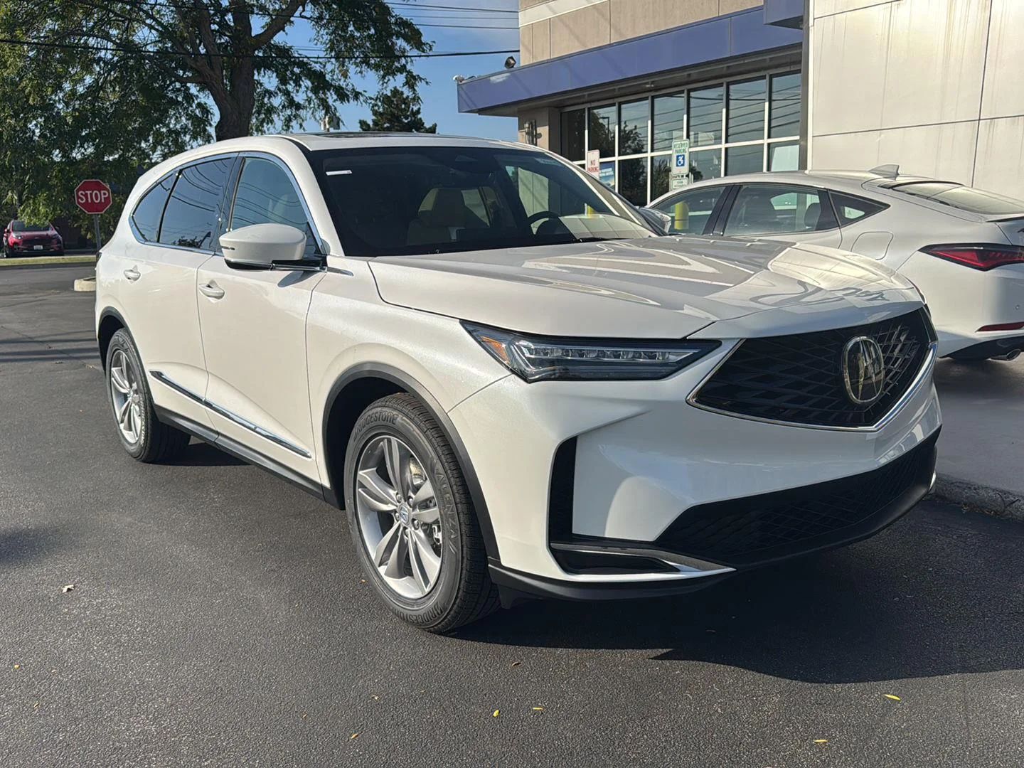 New 2026 Platinum White Pearl Acura SH-AWD image 2