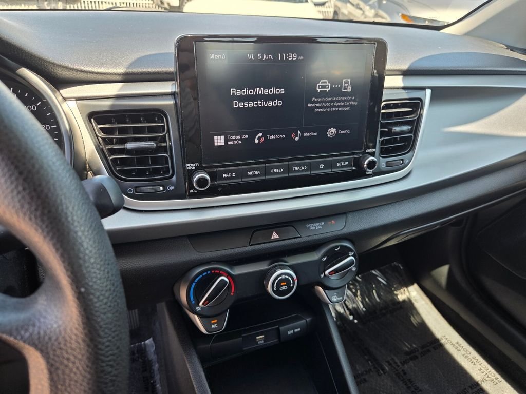 Used 2023 White Kia LX image 24