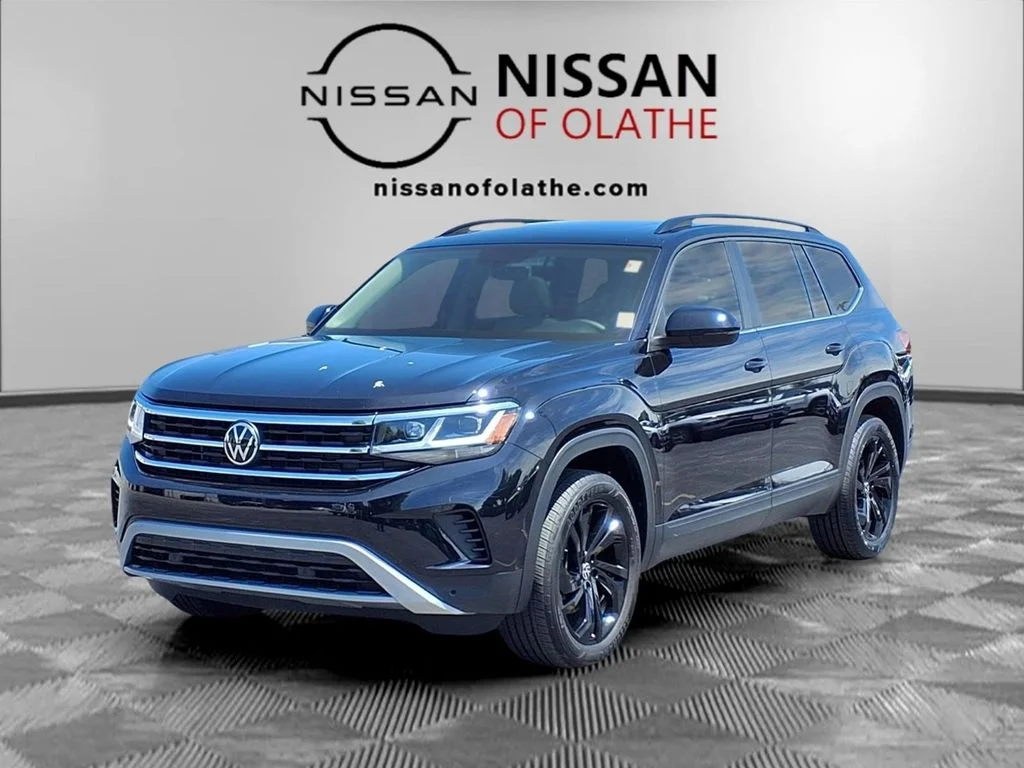 2022 Volkswagen Atlas 3.6L SE w/Tech 4MOTION's photo