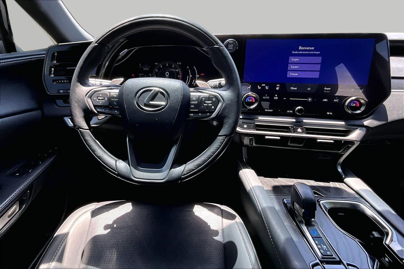 Used 2023 Copper Crest Lexus Premium Plus image 6
