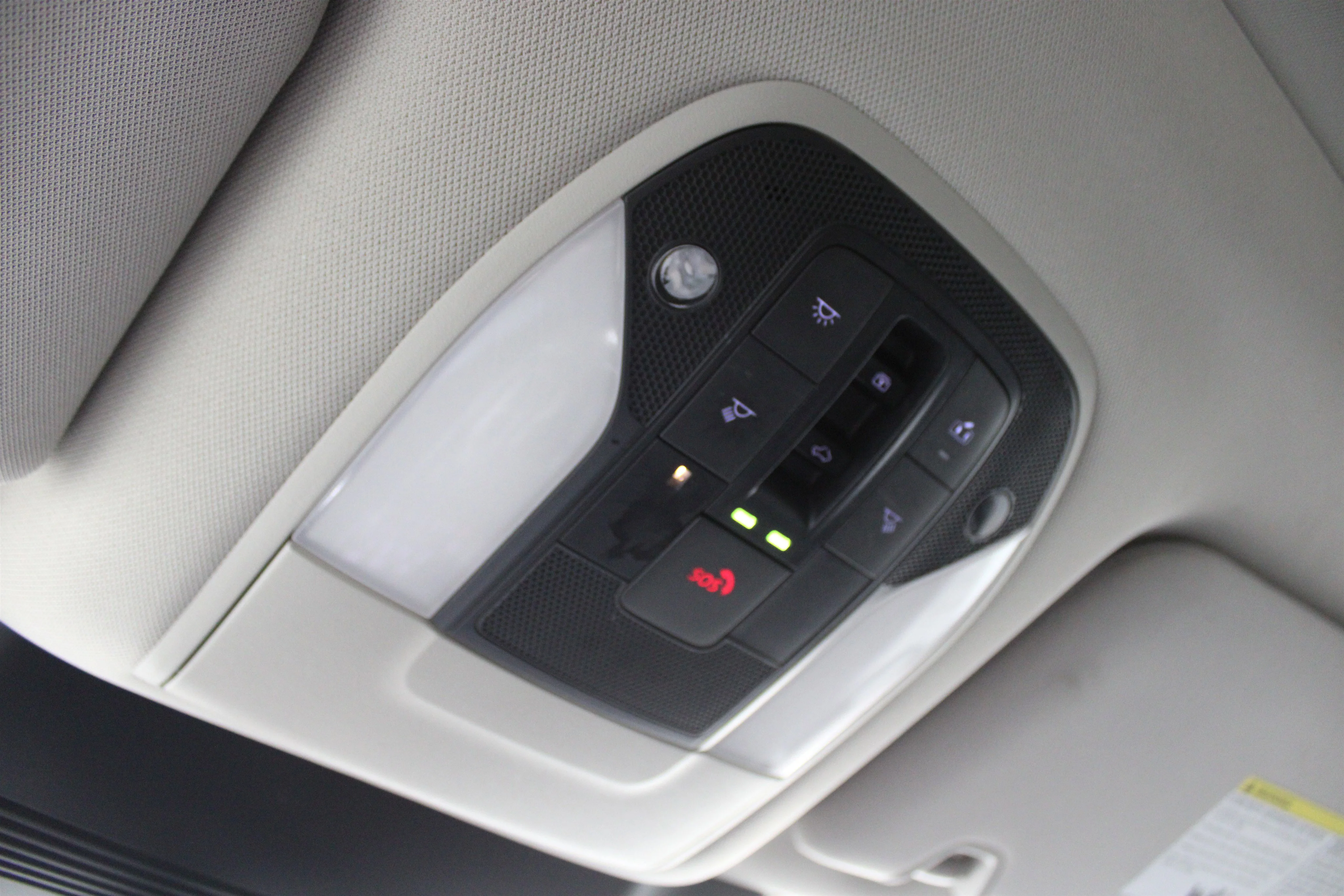 2023 INFINITI QX60 LUXE - Photo 19