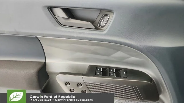 New 2026 Oxford White Ford XL image 19