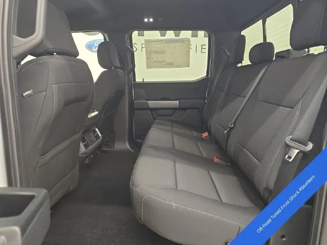 New 2026 Oxford White Ford XLT image 21