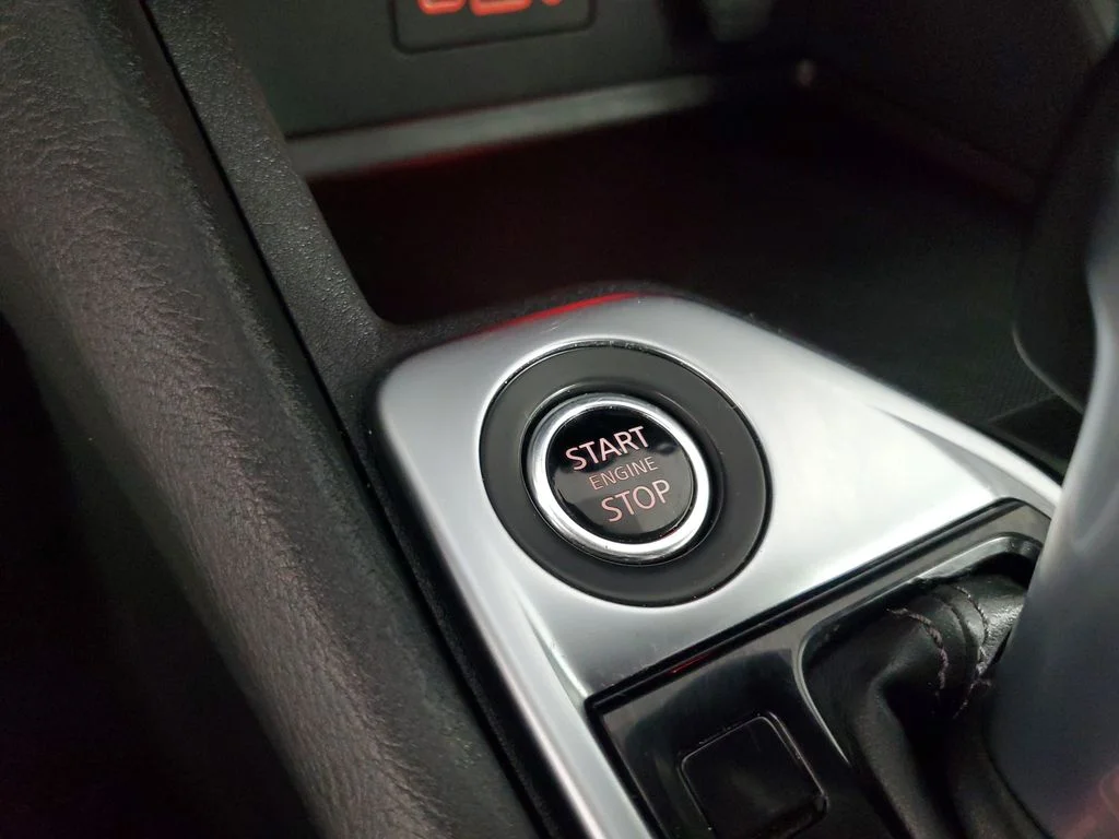 Used 2021 Silver Nissan SV image 17