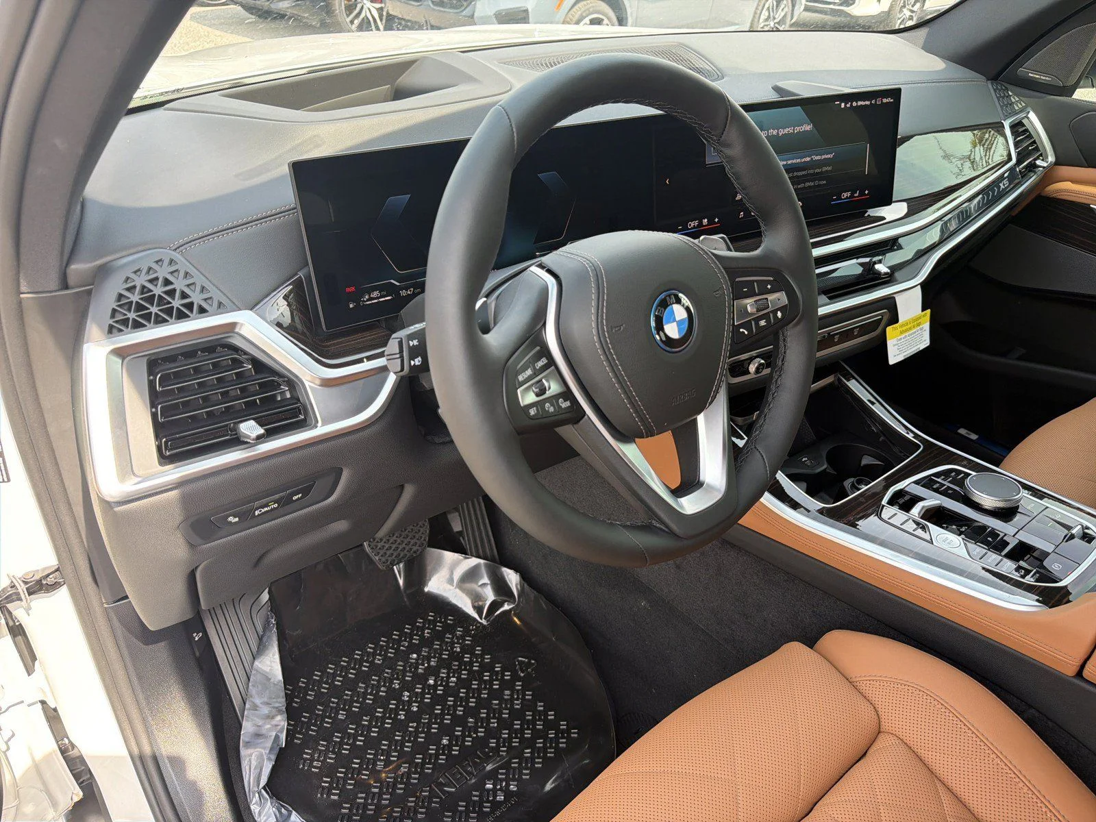 New 2026 Alpine White BMW xDrive50e image 23