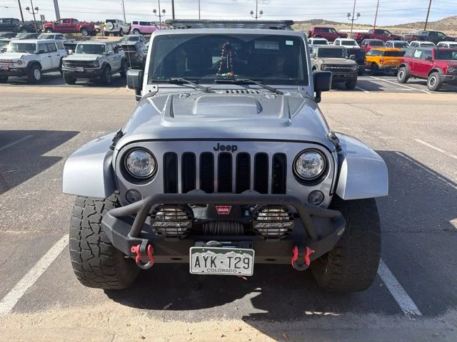 Used 2018 Silver Jeep Unlimited Altitude image 2