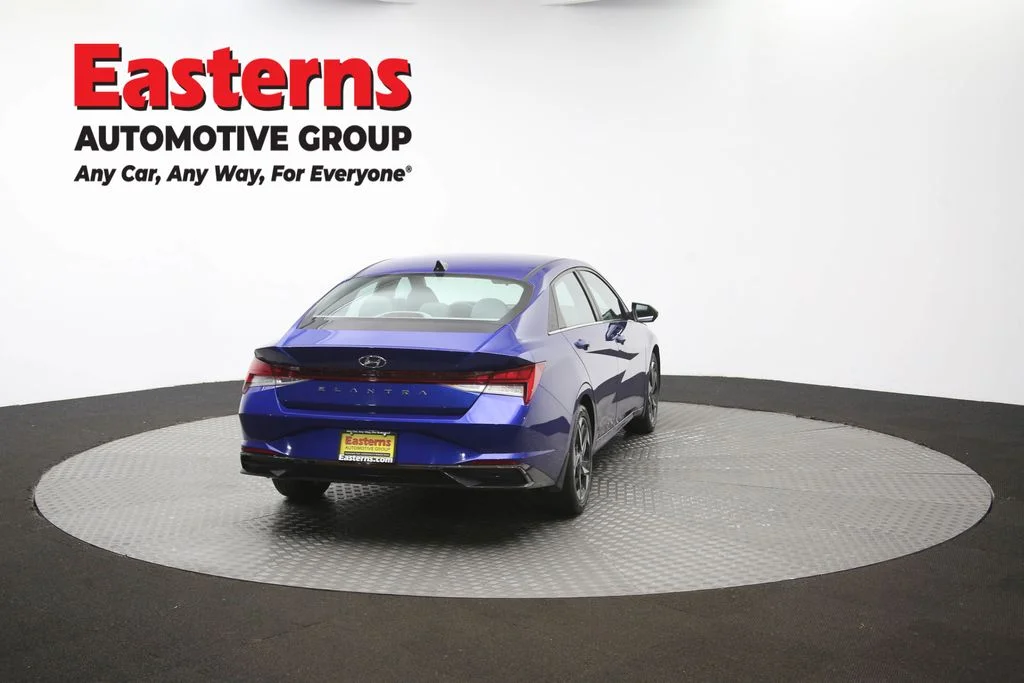 Used 2022 Blue Hyundai SEL image 40