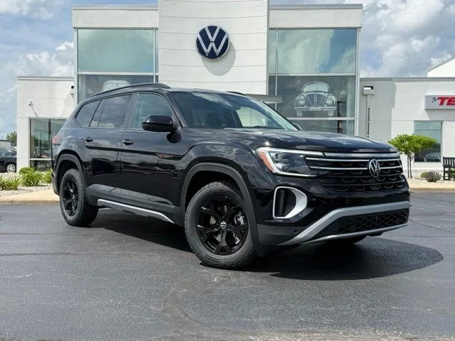 New 2026 Black Volkswagen 2.0T Peak Edition image 1