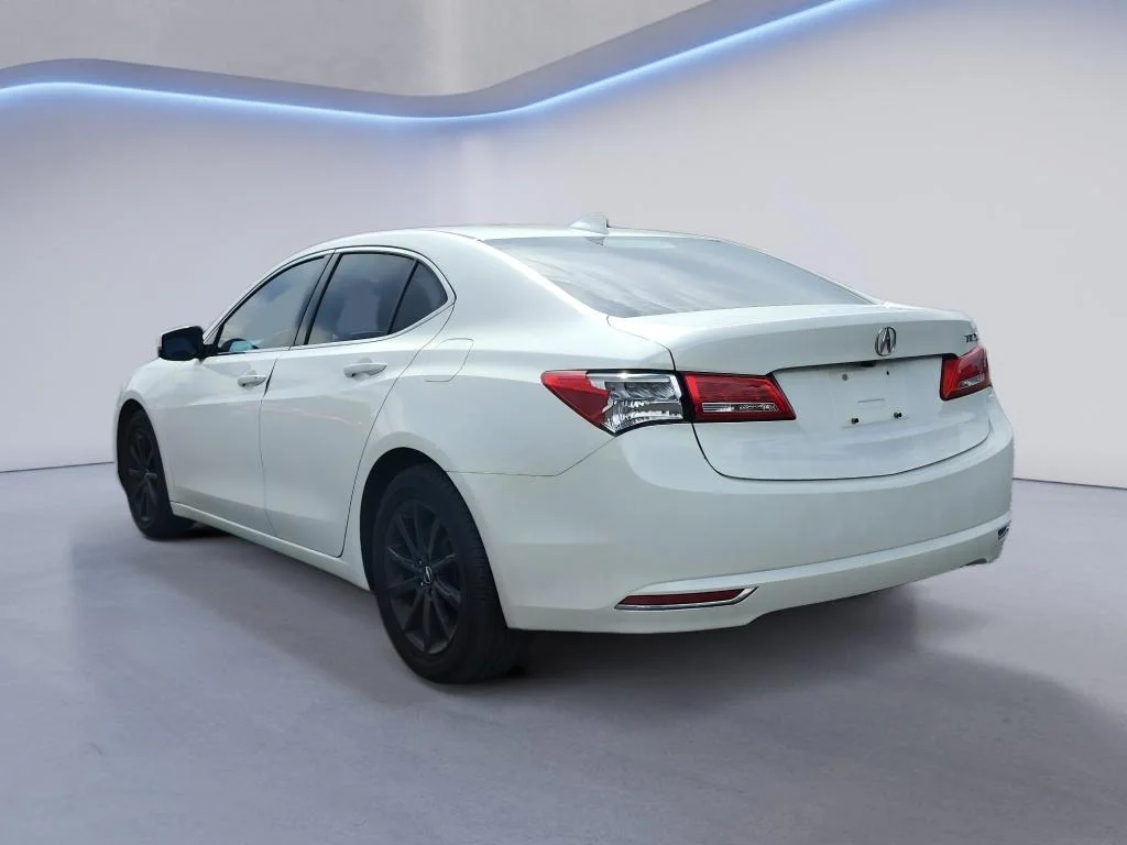 Used 2020 Platinum White Pearl Acura 2.4L (DCT) image 8