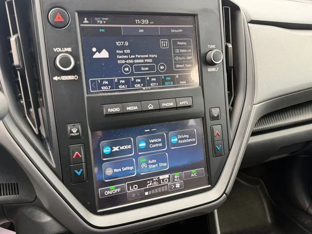 Used 2024 Blue Subaru Base image 17