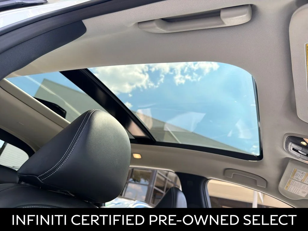 Certified Used 2020 Majestic White INFINITI LUXE image 10