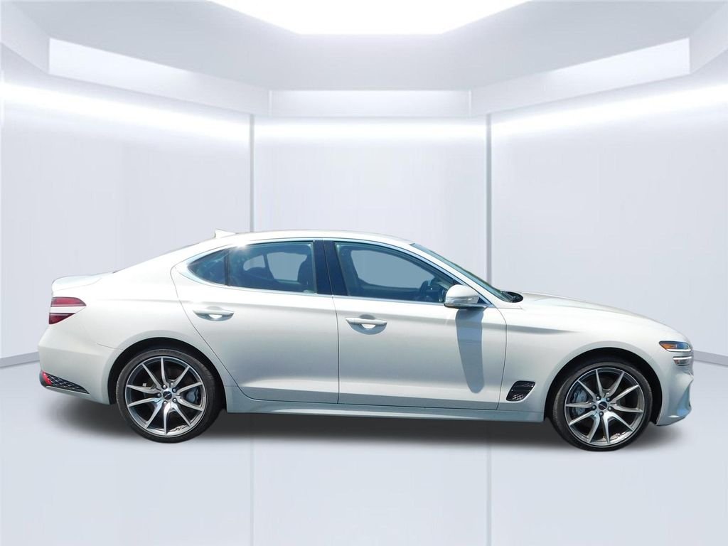 Used 2025 Gray Genesis 2.5T image 2