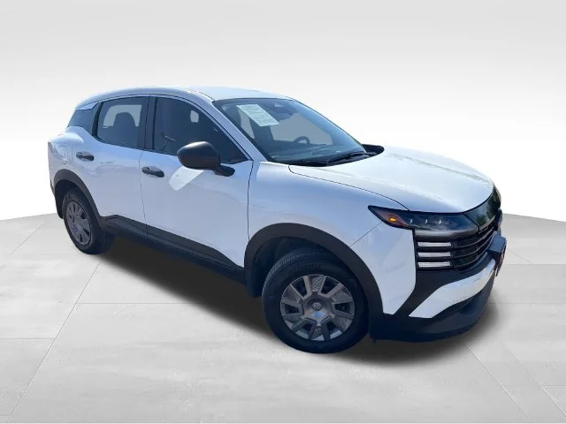 2026 Nissan KICKS