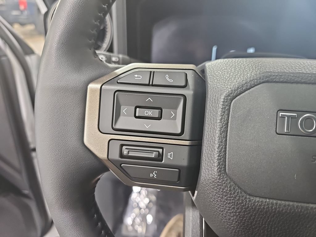 Used 2025 White Toyota 1958 image 22
