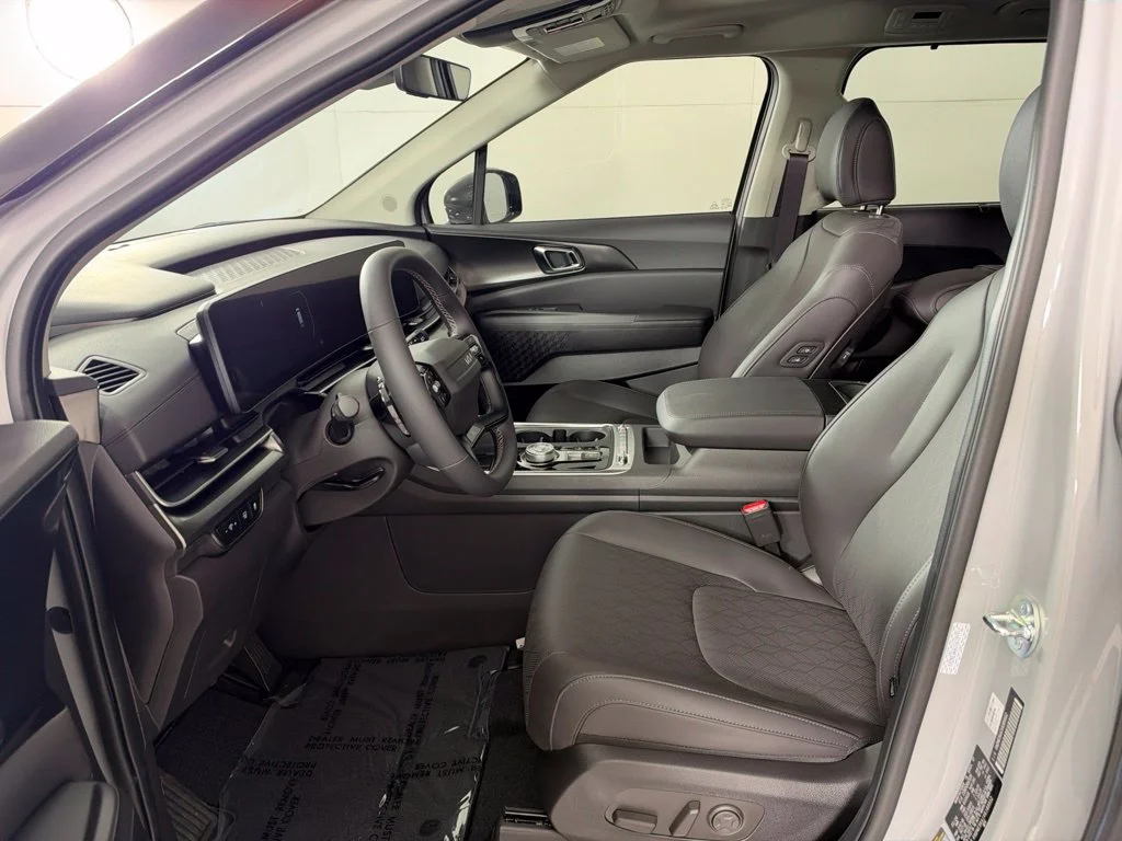 New 2027 Ceramic Silver Kia SX image 28