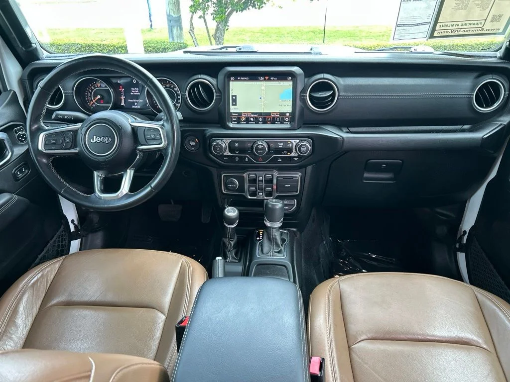 Used 2022 Bright White Clearcoat Jeep Overland image 10