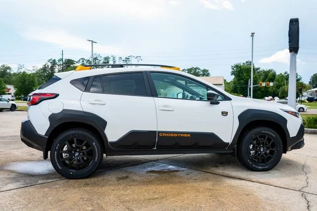 New 2026 Crystal White Pearl Subaru Wilderness image 21