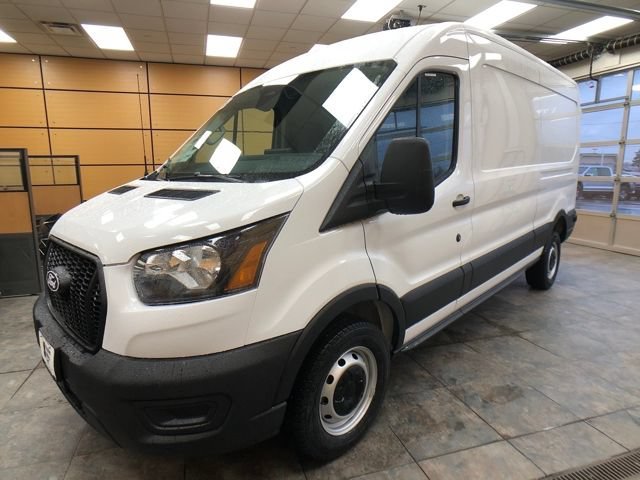 New 2026 Oxford White Ford T350 image 3
