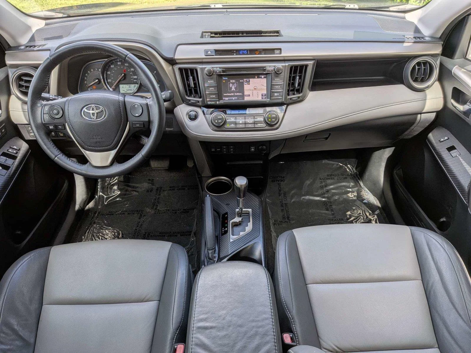 Used 2015 Gray Toyota Limited image 16