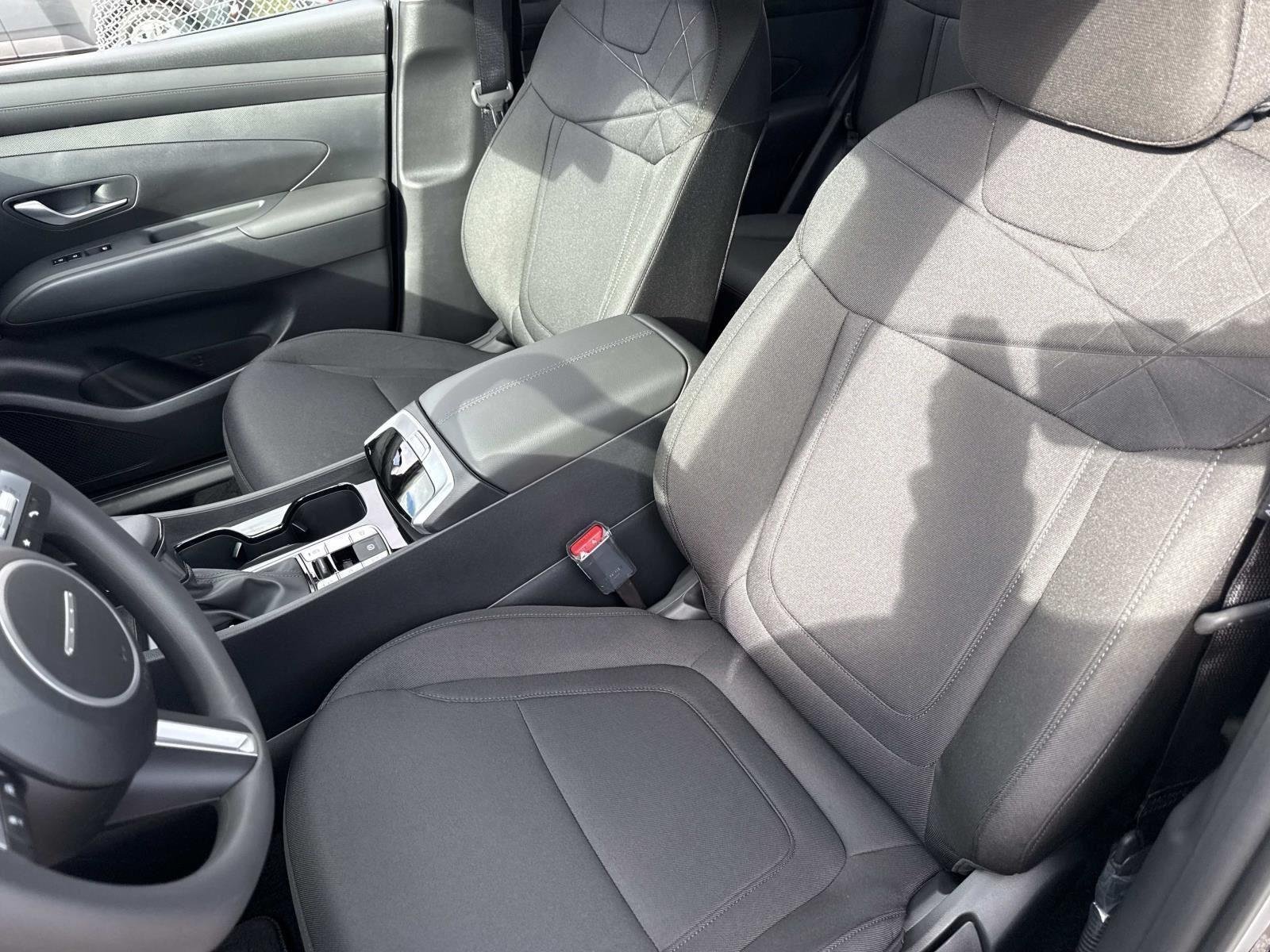 Used 2026 Shimmering Silver Hyundai SE image 26