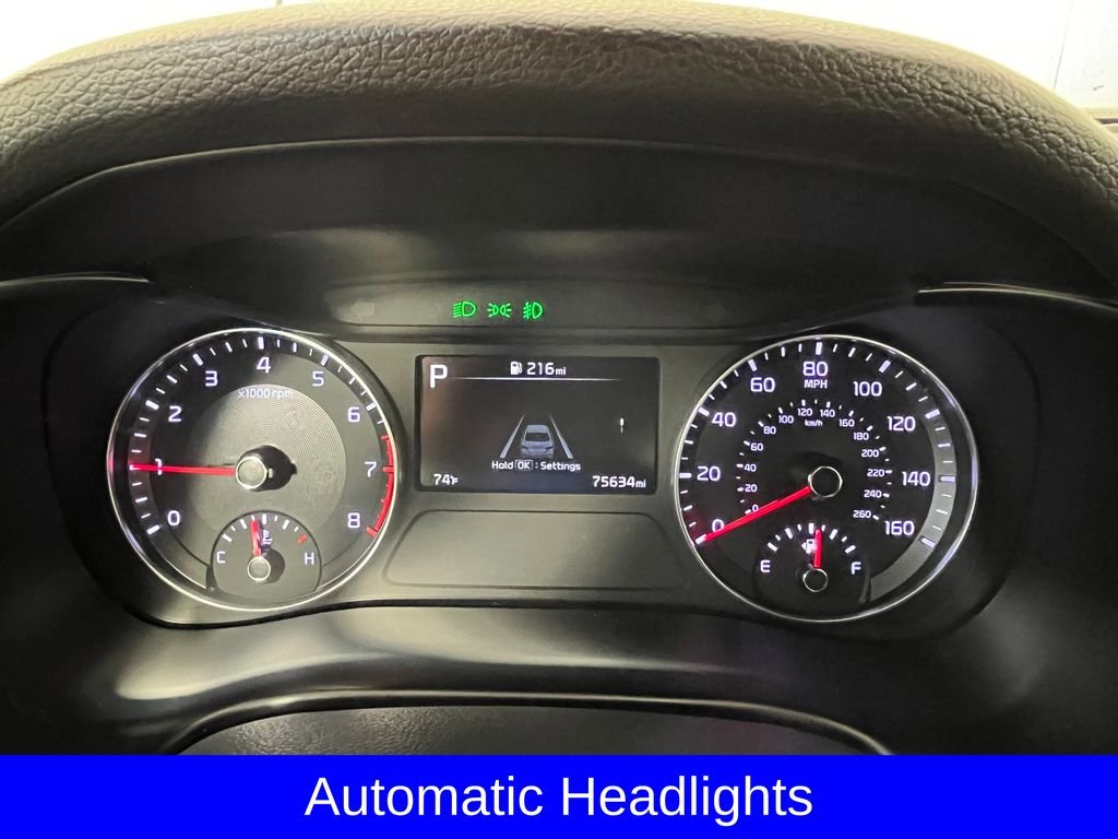 Used 2022 Gray Kia GT-Line image 4