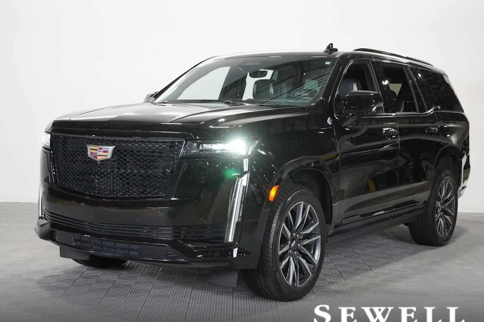 2021 Cadillac Escalade 4WD Sport Platinum's photo