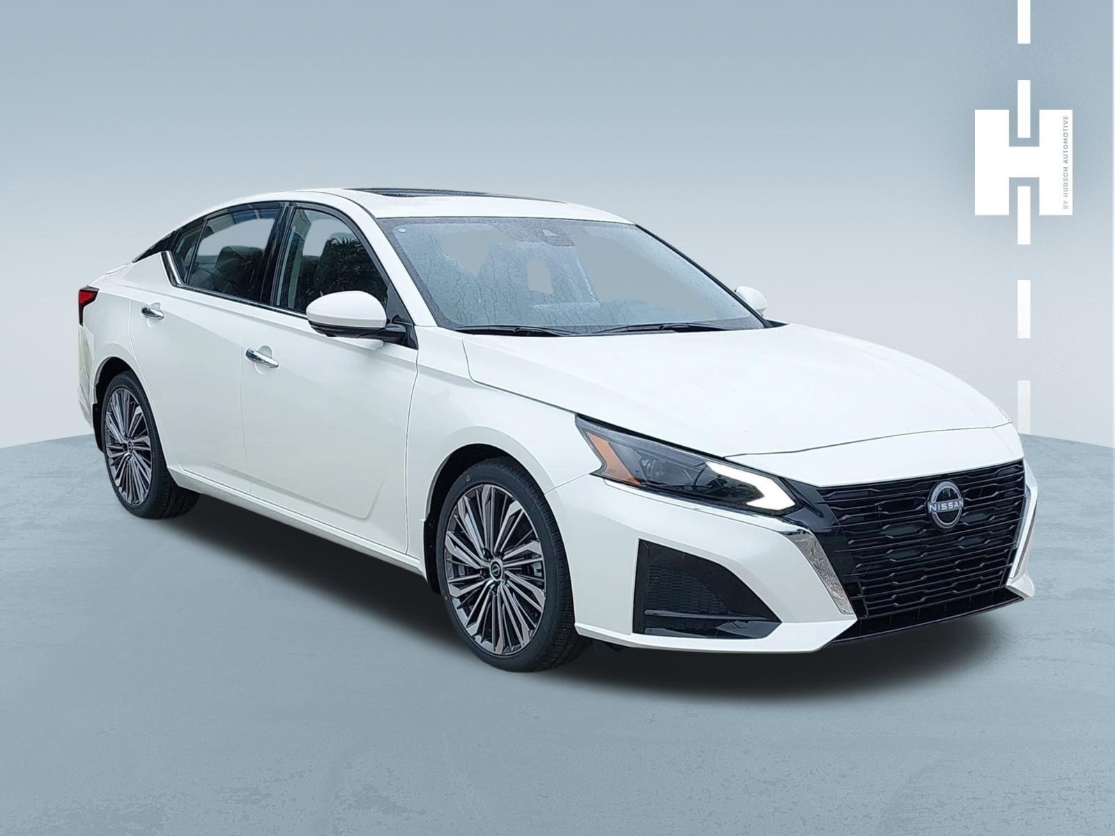 2025 Nissan Altima 2.5 SL's photo
