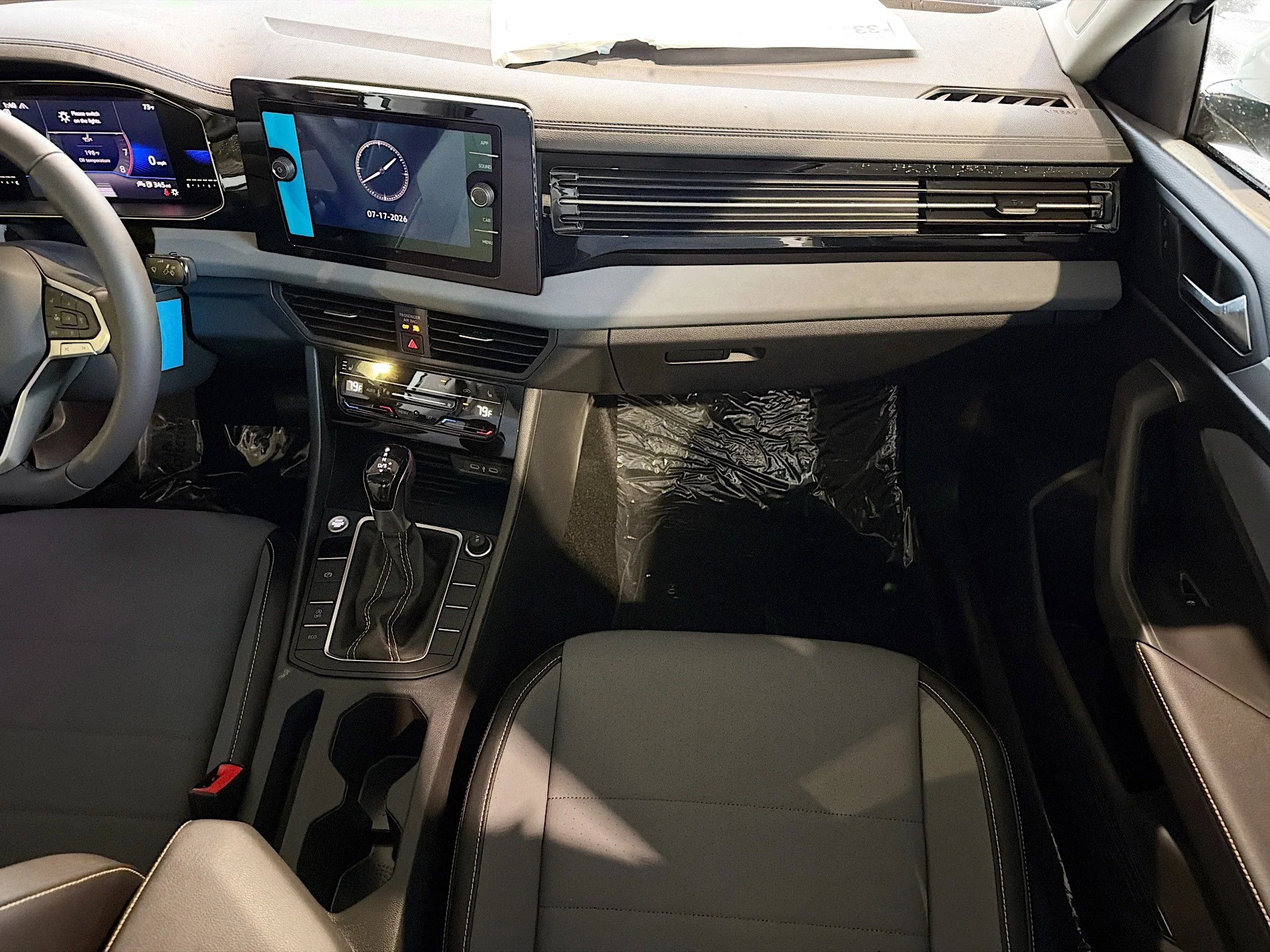 New 2026 White Pearl Volkswagen SE image 17