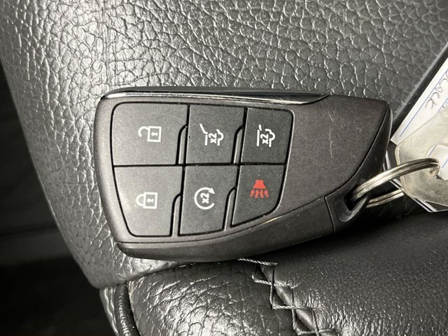 Used 2023 Onyx Black GMC Denali image 32