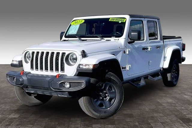 2023 Jeep Gladiator Mojave's photo