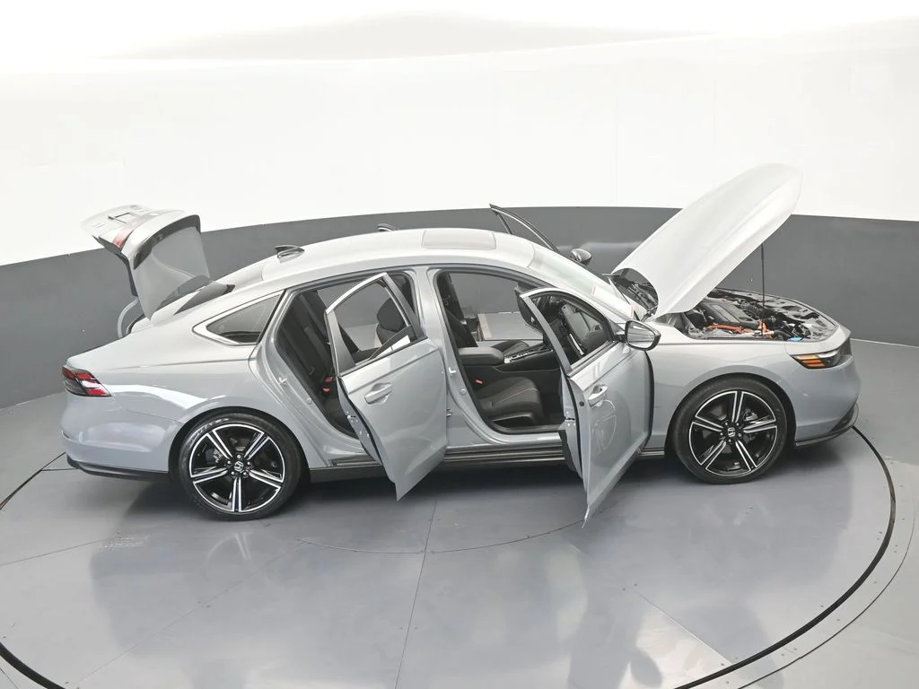 Used 2024 Urban Gray Pearl Honda Sport image 73