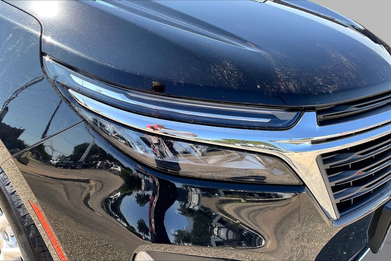 Used 2024 Mosaic Black Metallic Chevrolet LT image 27