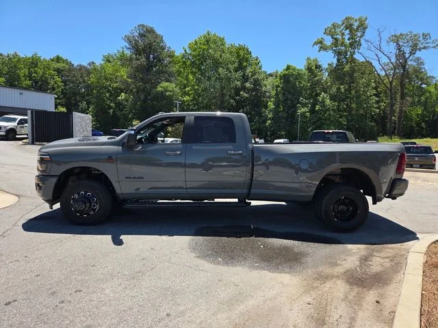 New 2026 Ceramic Gray Clear-Coat Exterior Paint RAM Laramie image 4