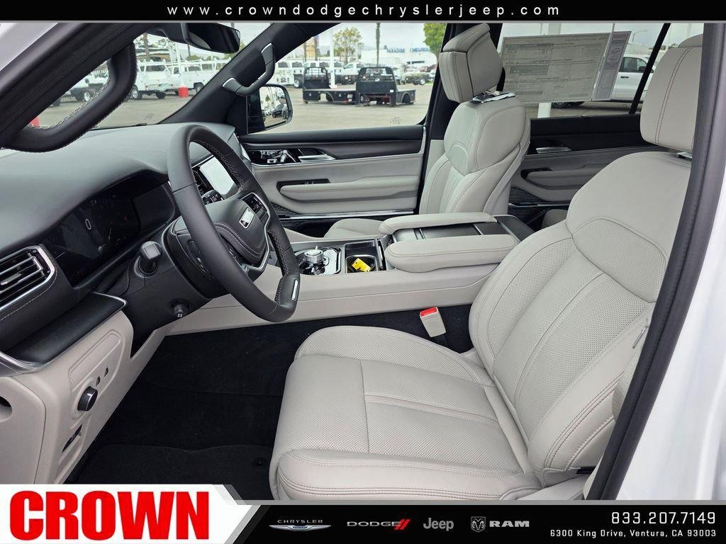 New 2026 Bright White Clearcoat Jeep Grand Wagoneer image 16