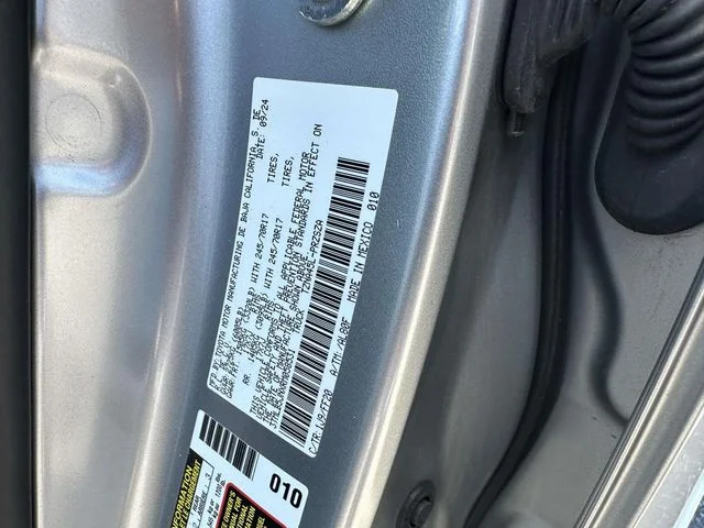 2024 Toyota Tacoma SR5 - Photo 30