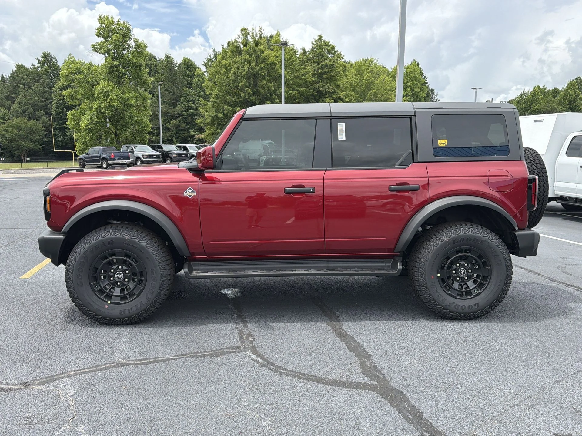 New 2026 Ruby Red Metallic Tinted Clearcoat Ford Outer Banks® image 25