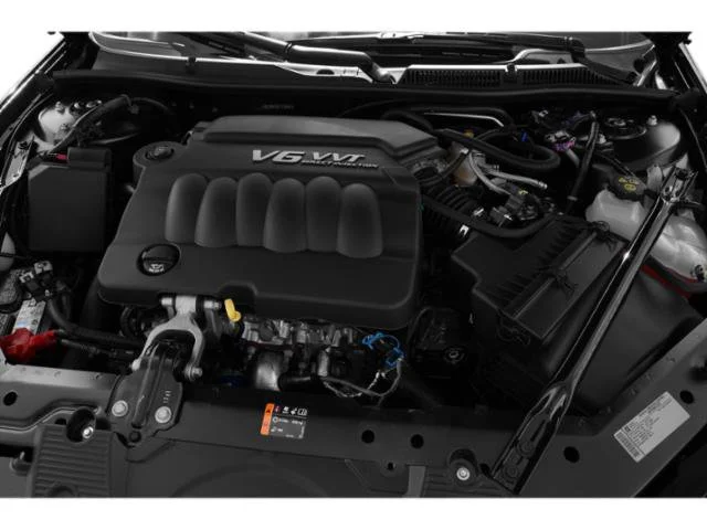 Used 2015 Summit White Chevrolet LT image 17