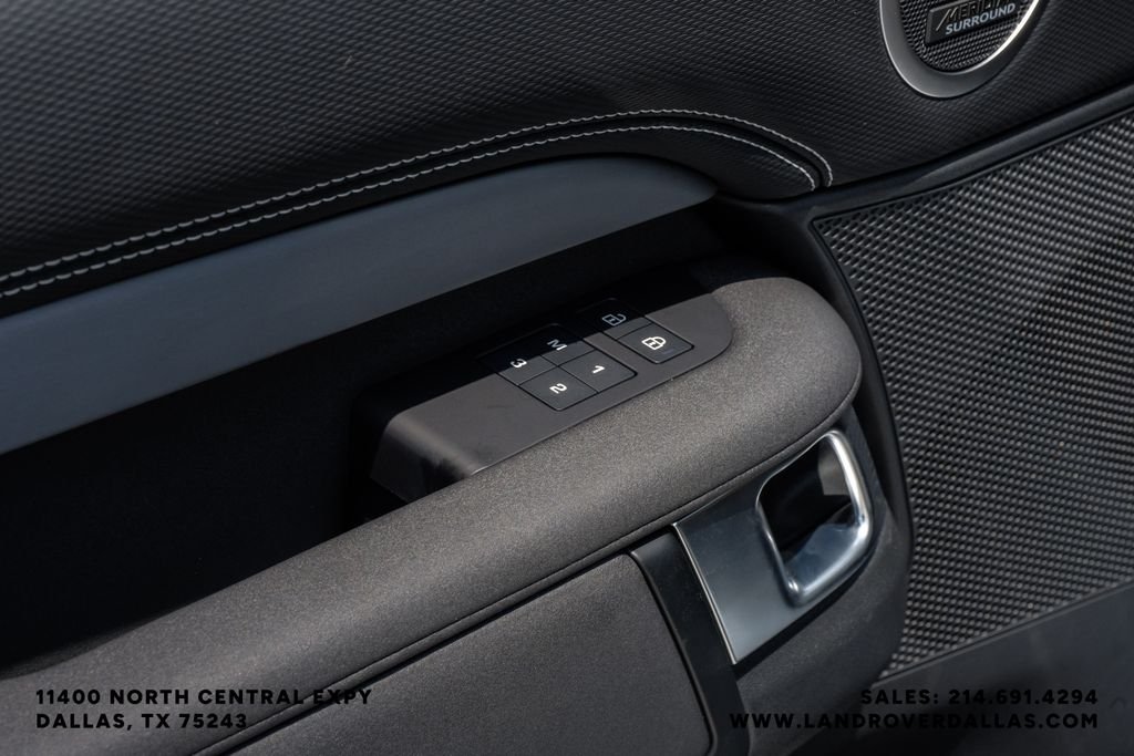2026 Land Rover Discovery Gemini Edition - Photo 53