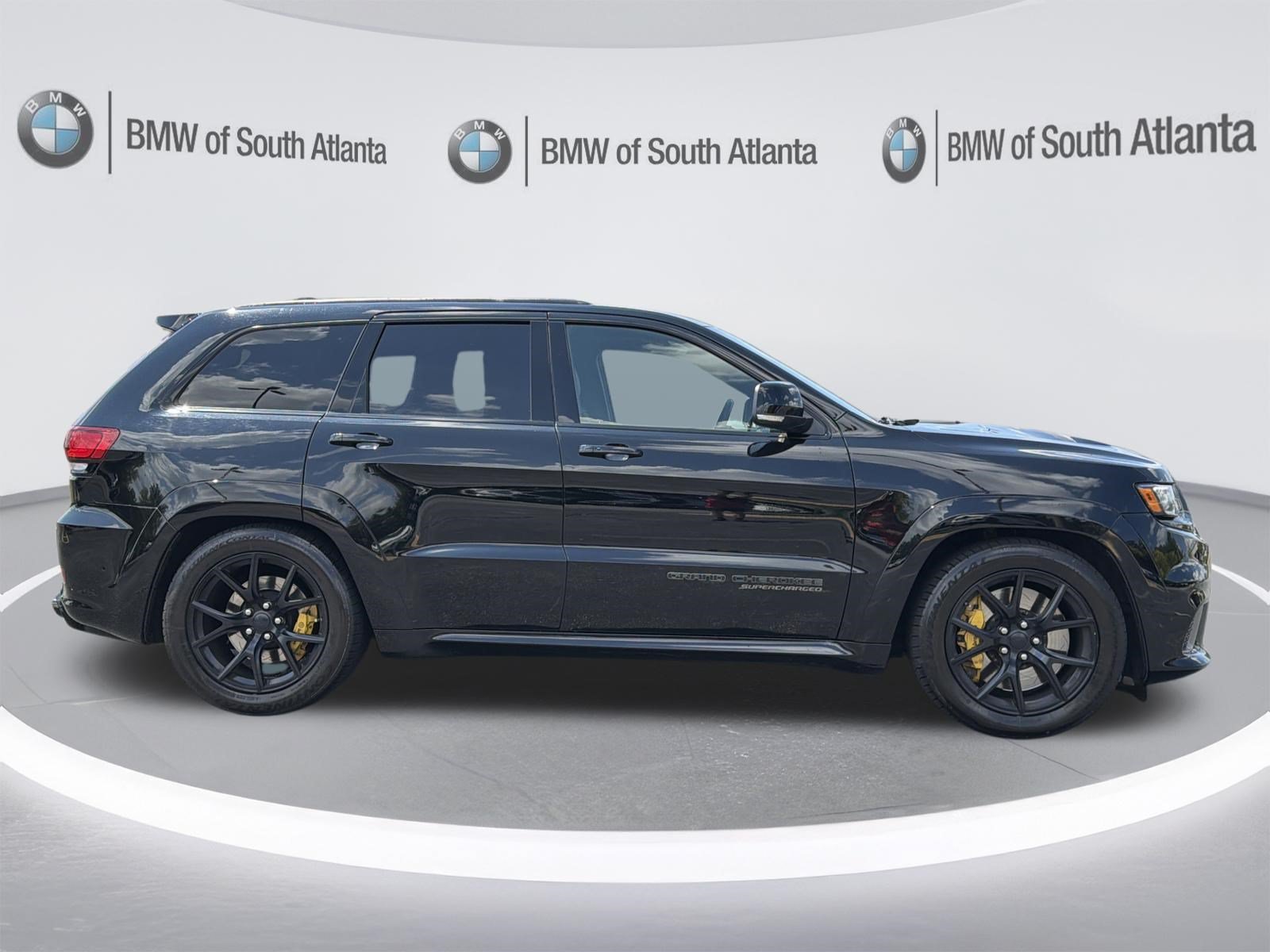 Used 2019 Diamond Black Crystal Pearlcoat Jeep Trackhawk image 25