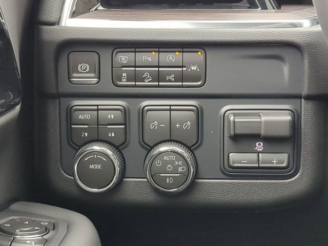 2026 Chevrolet Tahoe Premier - Photo 30