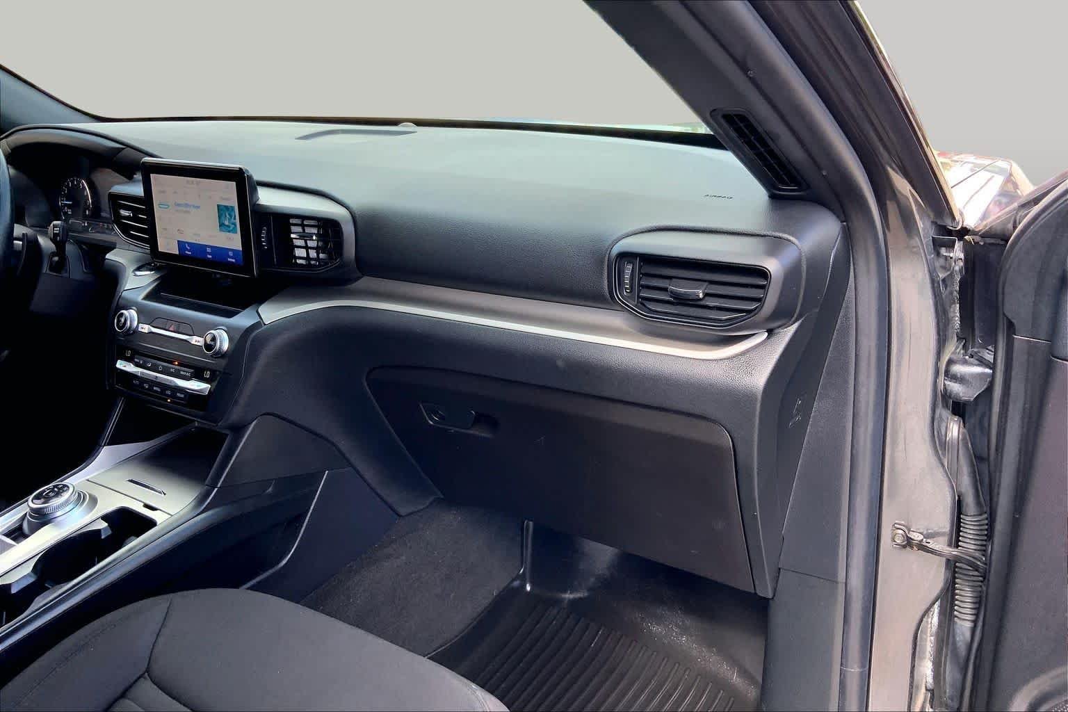 Used 2020 Magnetic Metallic Ford XLT image 18