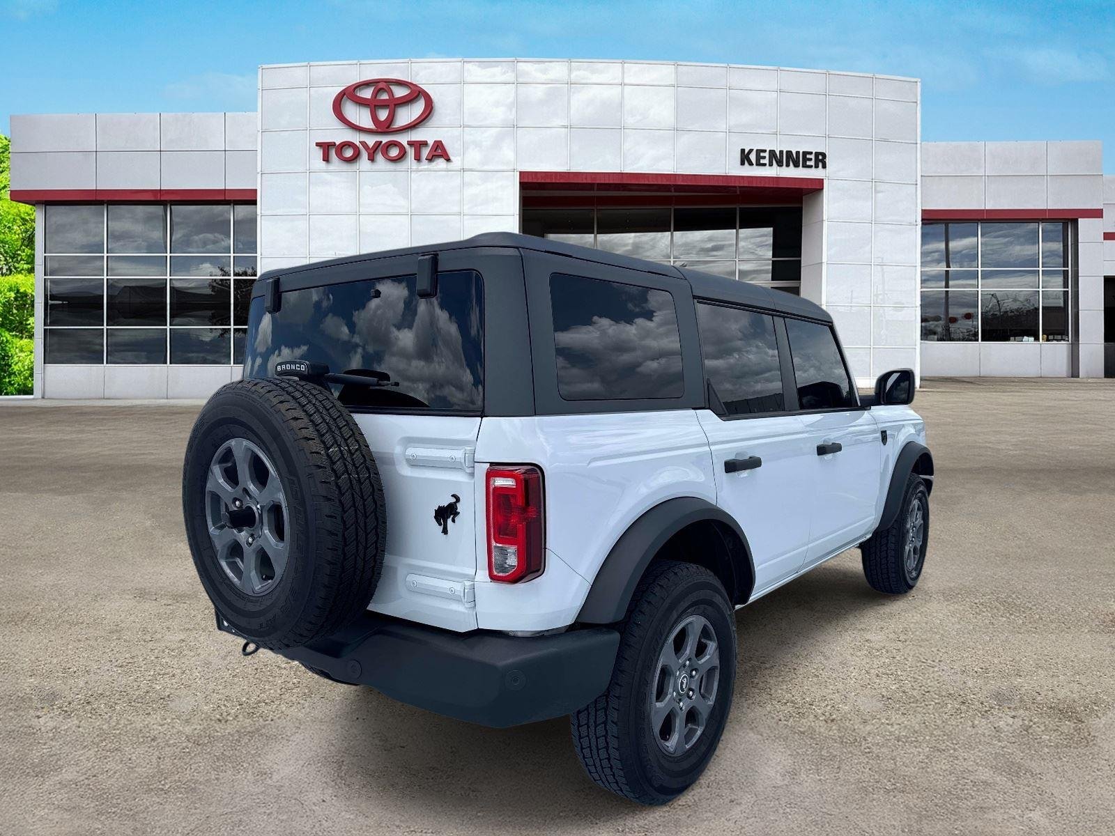 Used 2025 Oxford White Ford Big Bend image 7