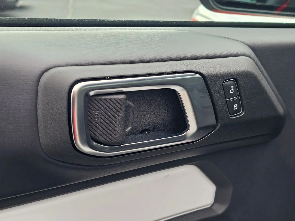 2025 Ford Bronco 2-Door Stroppe - Photo 18