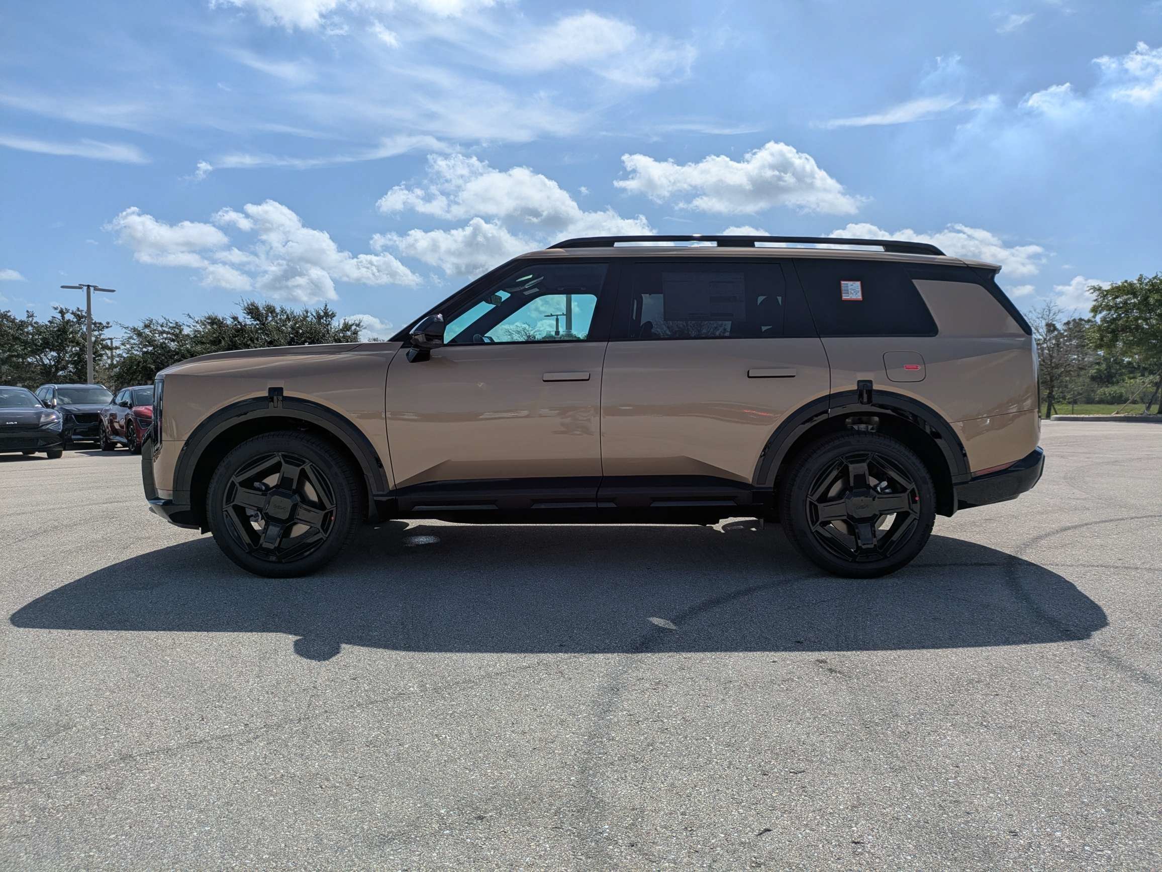 New 2027 Terrain Brown Kia X-Line EX image 8