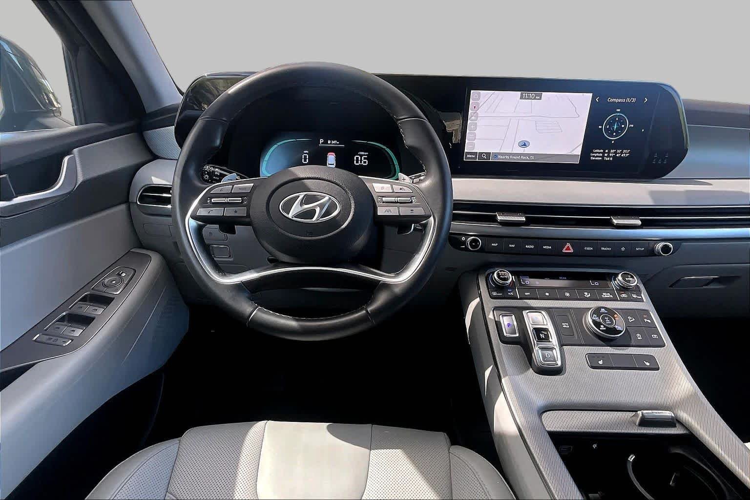 Used 2025 Steel Graphite Hyundai SEL image 6