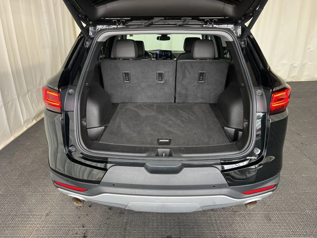 Used 2023 Black Chevrolet LT image 23