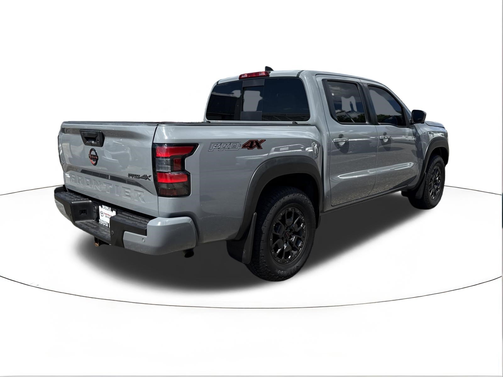 Used 2023 Boulder Gray Pearl Nissan PRO-4X image 3