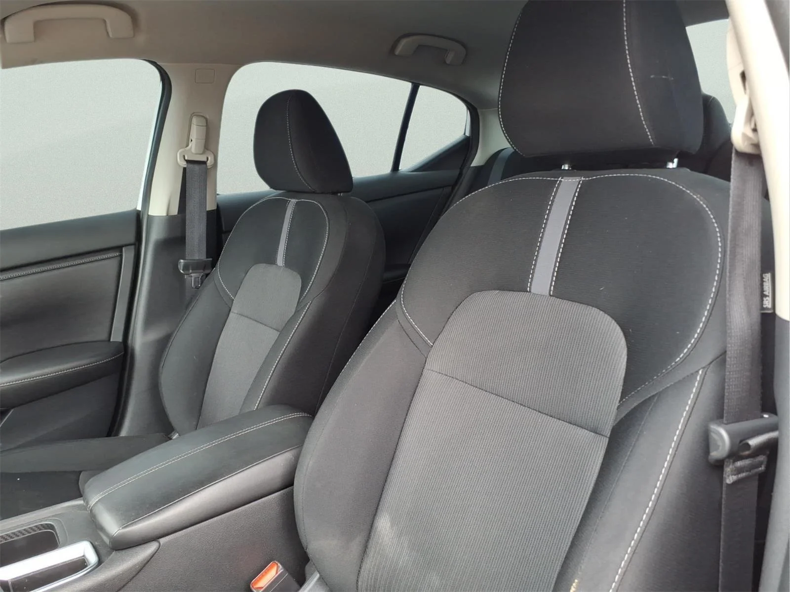 Used 2022 Fresh Powder Nissan SV image 16