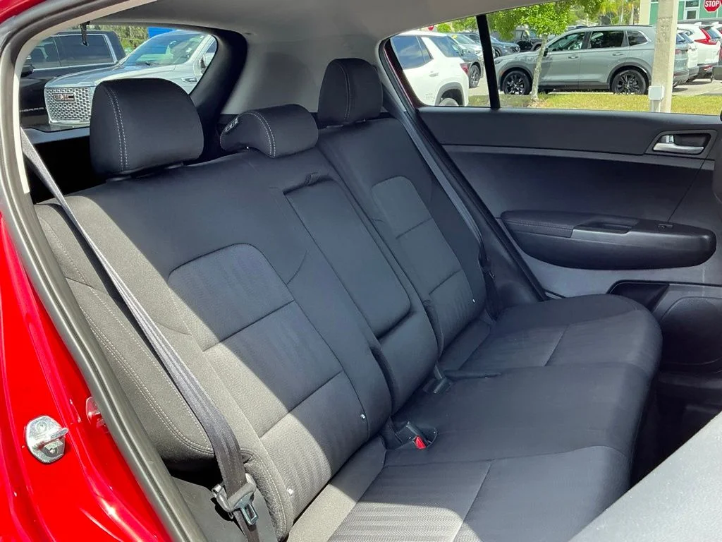 Used 2022 Red Kia LX image 23