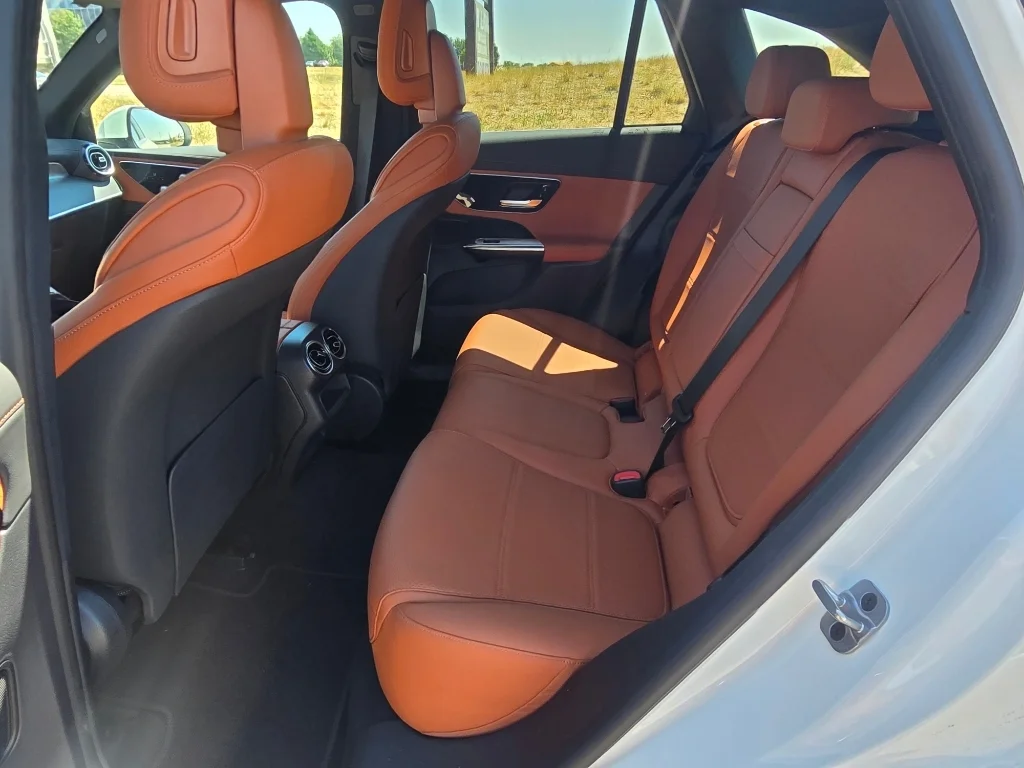Used 2024 Polar White Mercedes-Benz 300 image 14